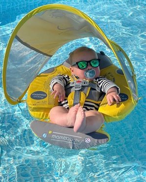 Bouée Bébé Flamant Rose Vert Mambobaby™ | Sans Gonflage & Anti-UV